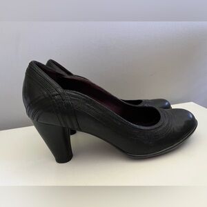 Clarks Indigo black Leather Heels